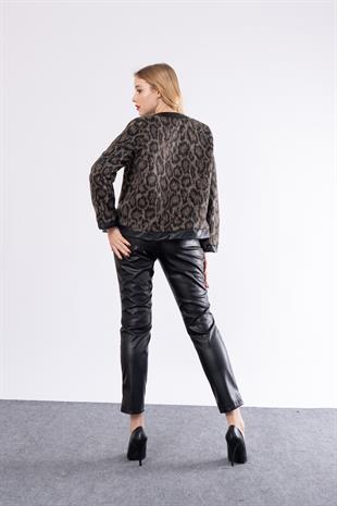 Leopar Şişme Deri Detaylı Çıtçıtlı Ceket 8602