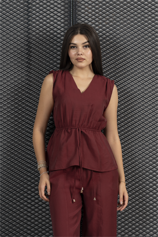 Omuzları Büzgülü Beli Lastikli V Yaka Bluz Ve Önden Yırtmaçlı  Beli Lastikli Cepli Pantolon Takım 1249