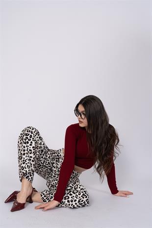 Pile Katlamalı Gabardin Kumaş Cepli Bol Paça Pantolon 30240