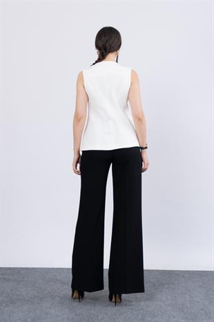 Süs Cepli İçi Astarlı Yuvarlak Yaka Yelek 9126