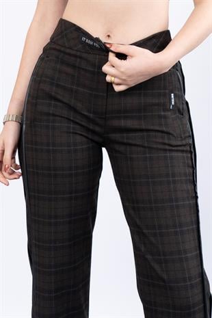 Yan Deri Şerit Detaylı Havuç Paça Ekose Desenli Pantolon 30187