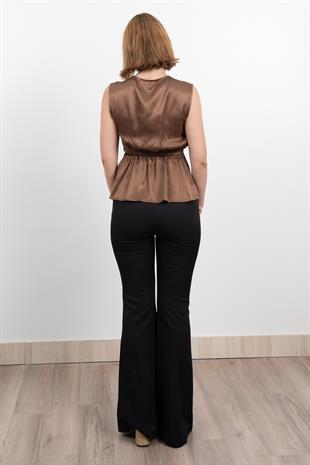 Yan Kuşak Dataylı V Yaka Kolsuz Bluz 70028