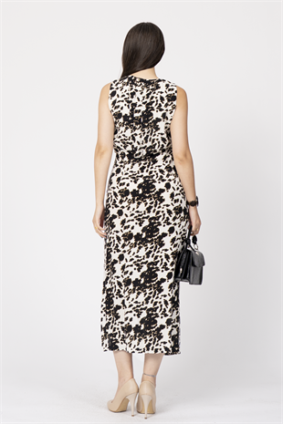 Yuvarlak Yaka Beli Kendinden Kat Detaylı Önden Yırtmaçlı Yazlık Elbise 50312