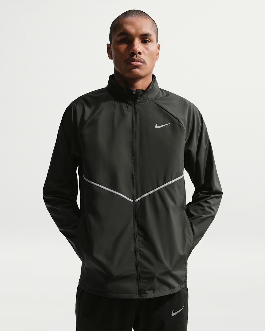 Nike Miler UV Repel Running Jacket IF2369-010