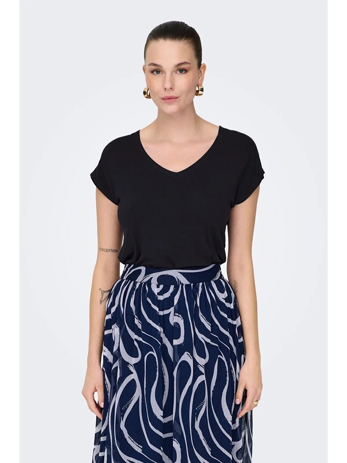 ONLY T-SHIRT 15315776