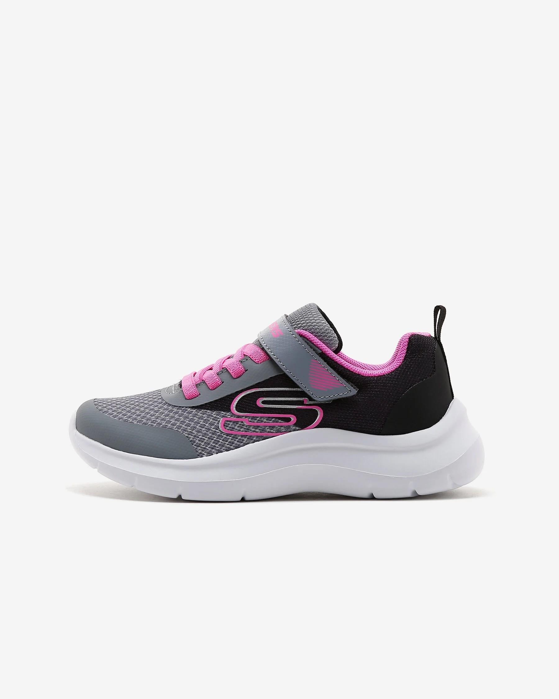 SKECHERS 303534L BKGY SKECH FAST  -  TRENDİNG COLOR