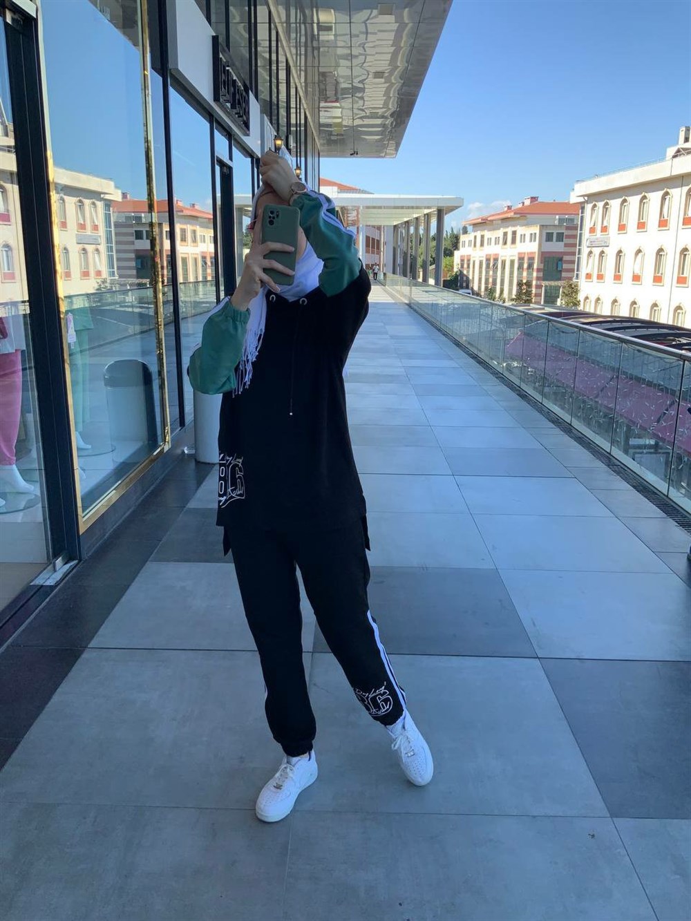Bayan Spor Pijama Takımı