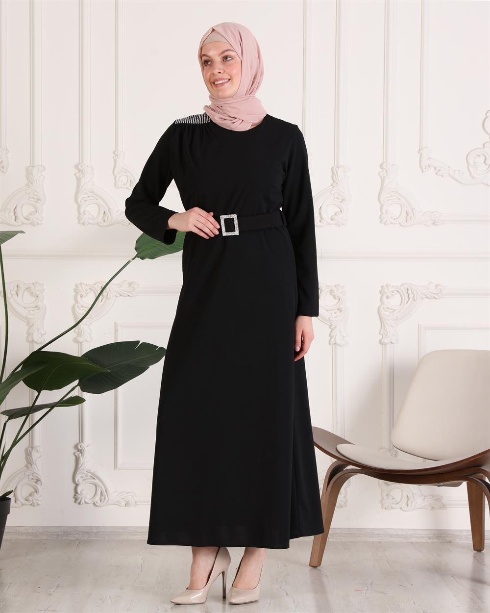 Kolları Taş Işlemeli Abaya