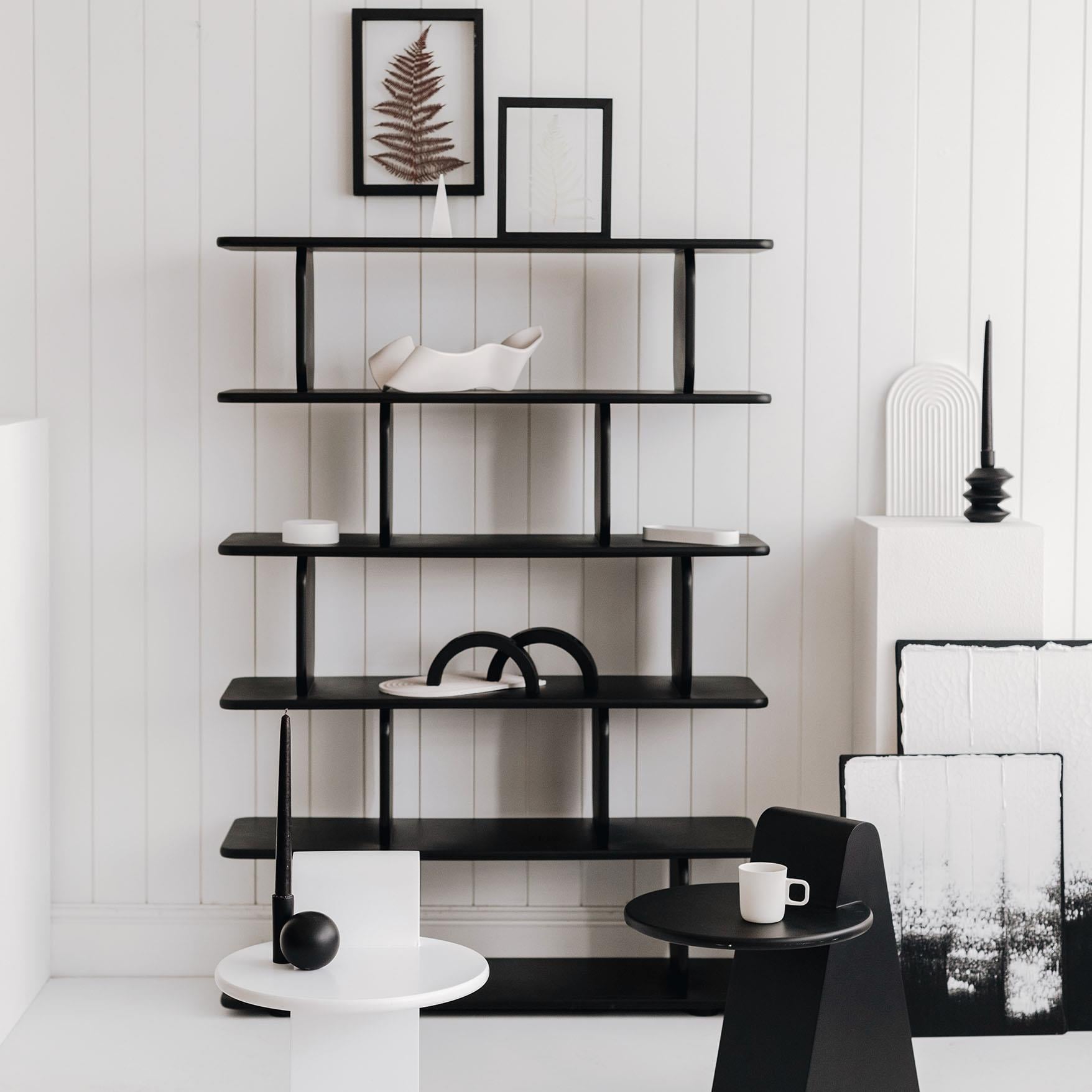 Siyah Sahaf Kitaplık