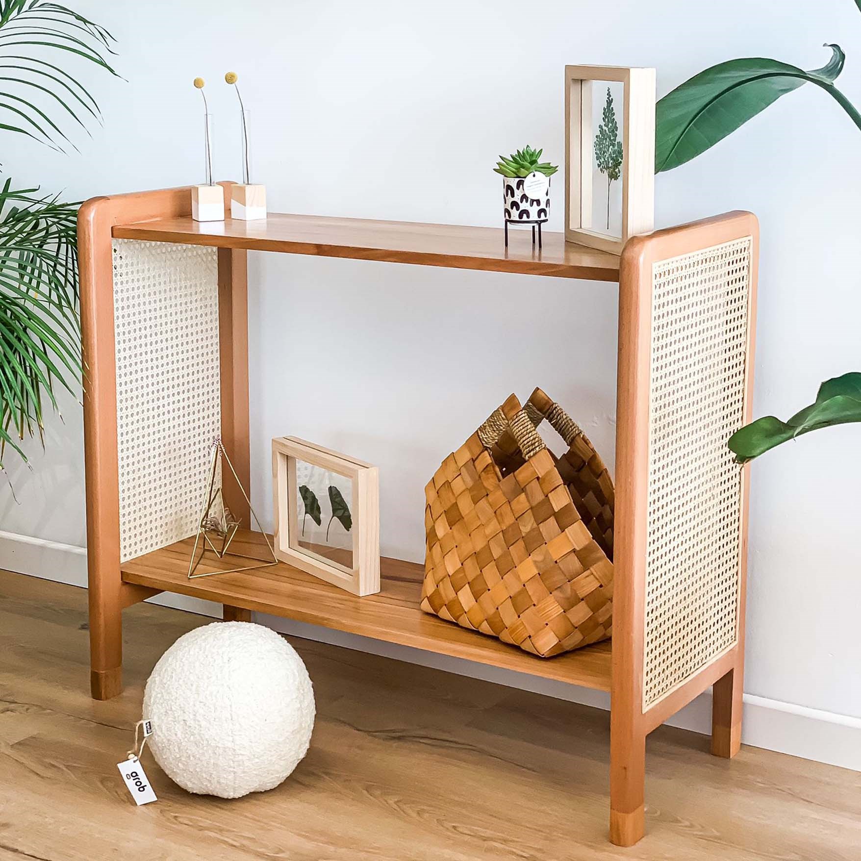 Natural Siyar Dresser