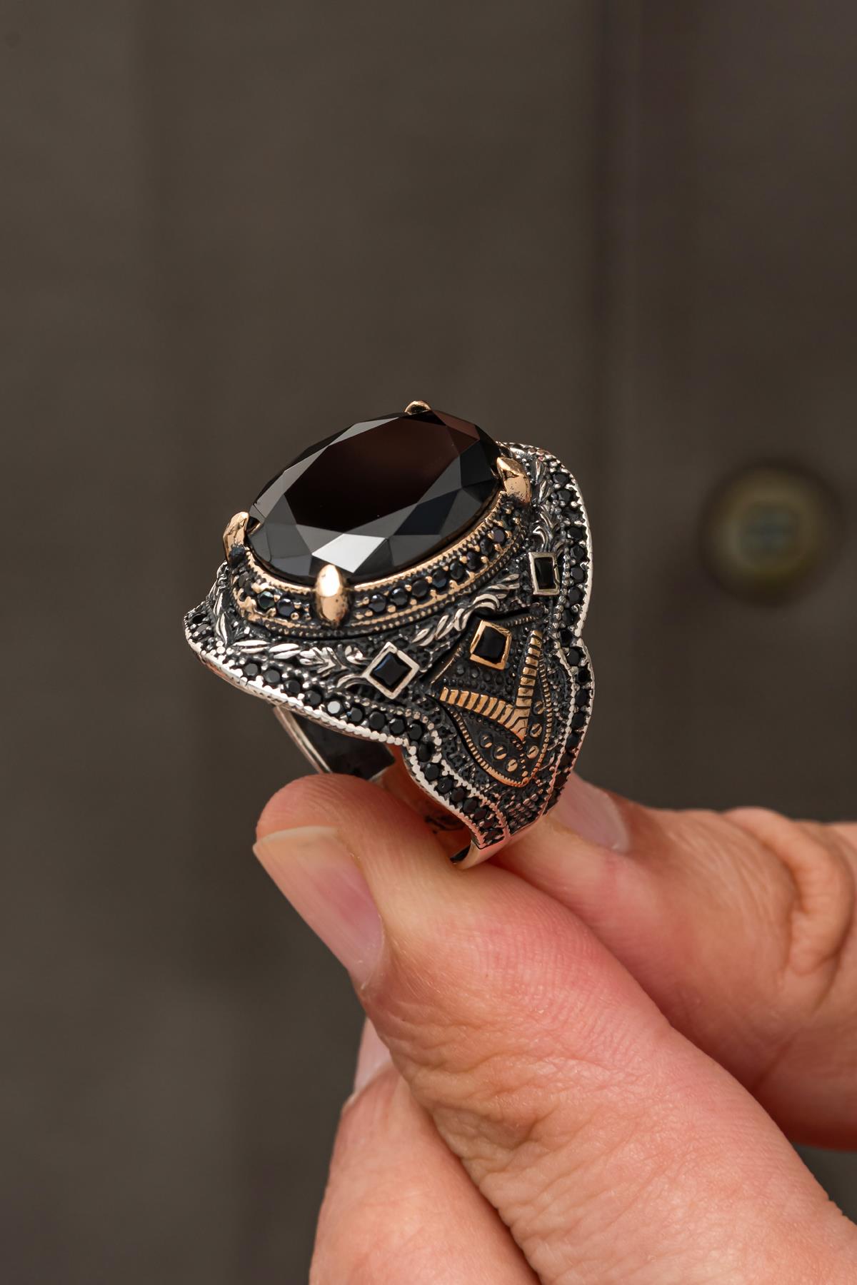 Siyah Zirkon Taşlı Oval 925 Erkek Gümüş Yüzük