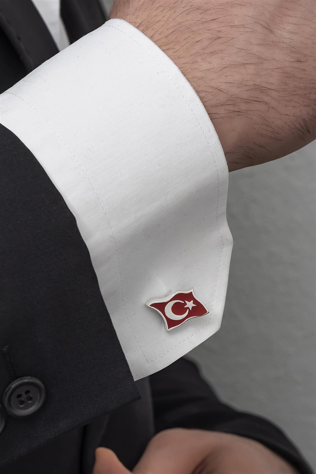 Türk Bayrağı Mineli Gümüş Kol Düğmesi