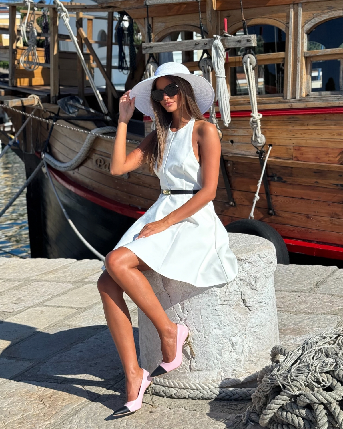 KADIN TOPUKLU AYAKKABILAR