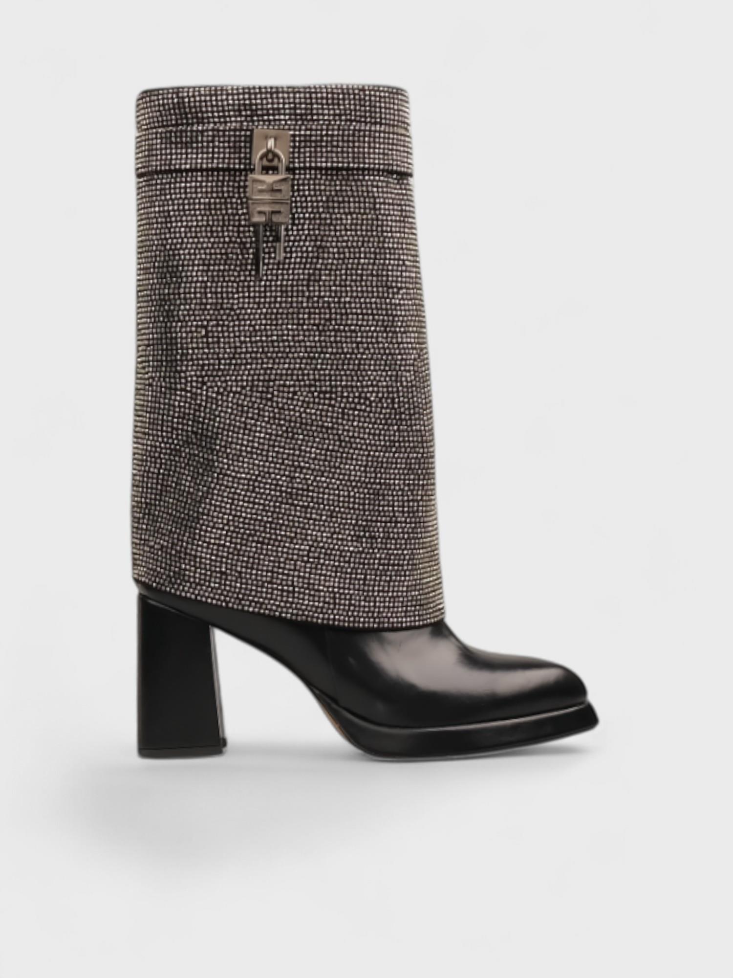 4720 Kadın Topuklu Çizme