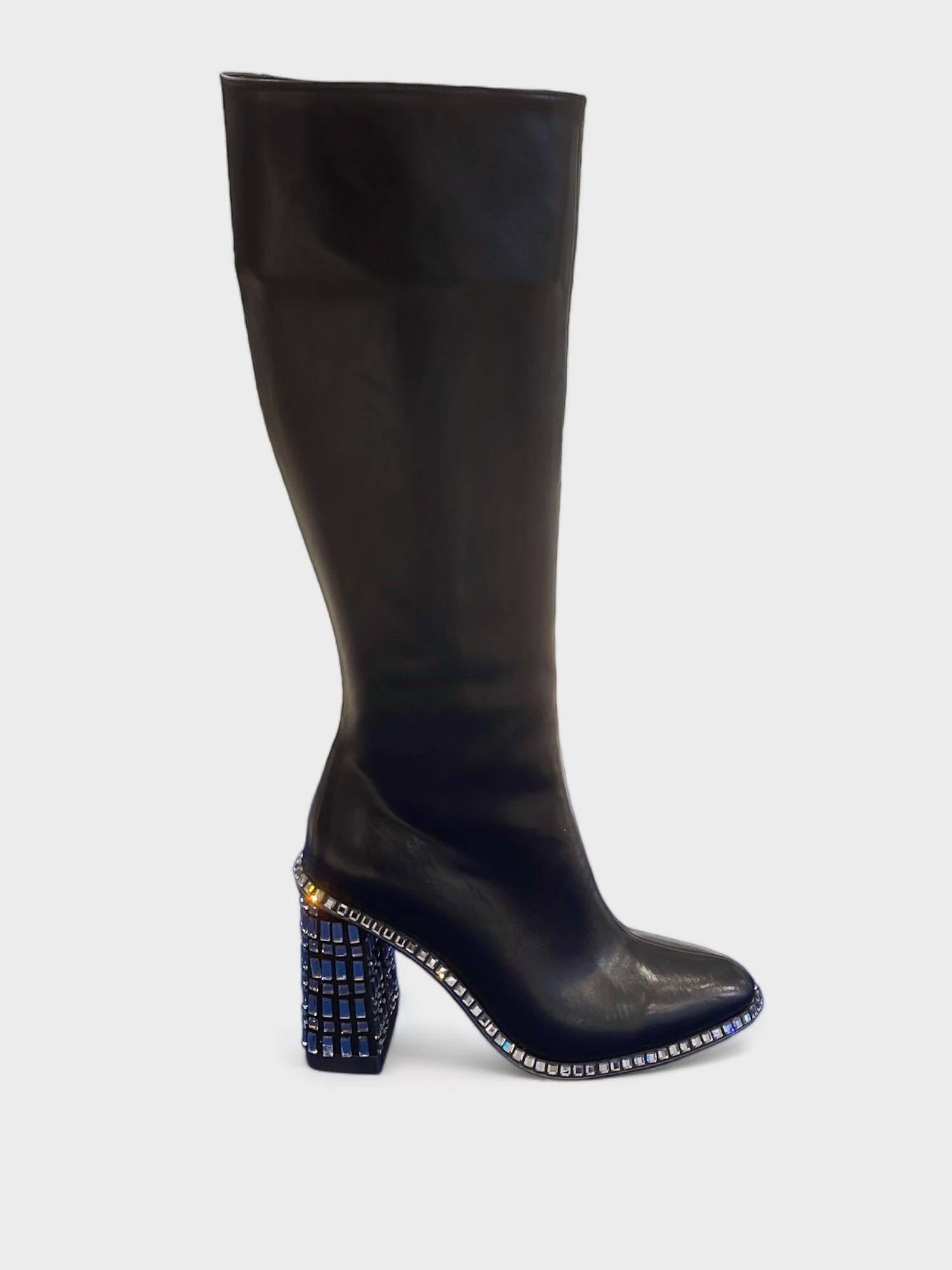 5025 Kadın Topuklu Çizme