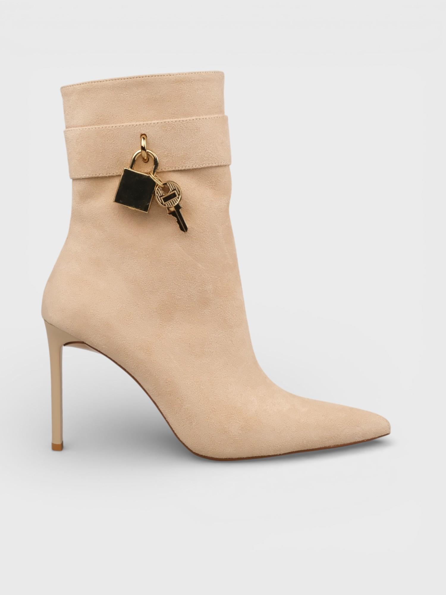 5256 Kadın Topuklu Bot