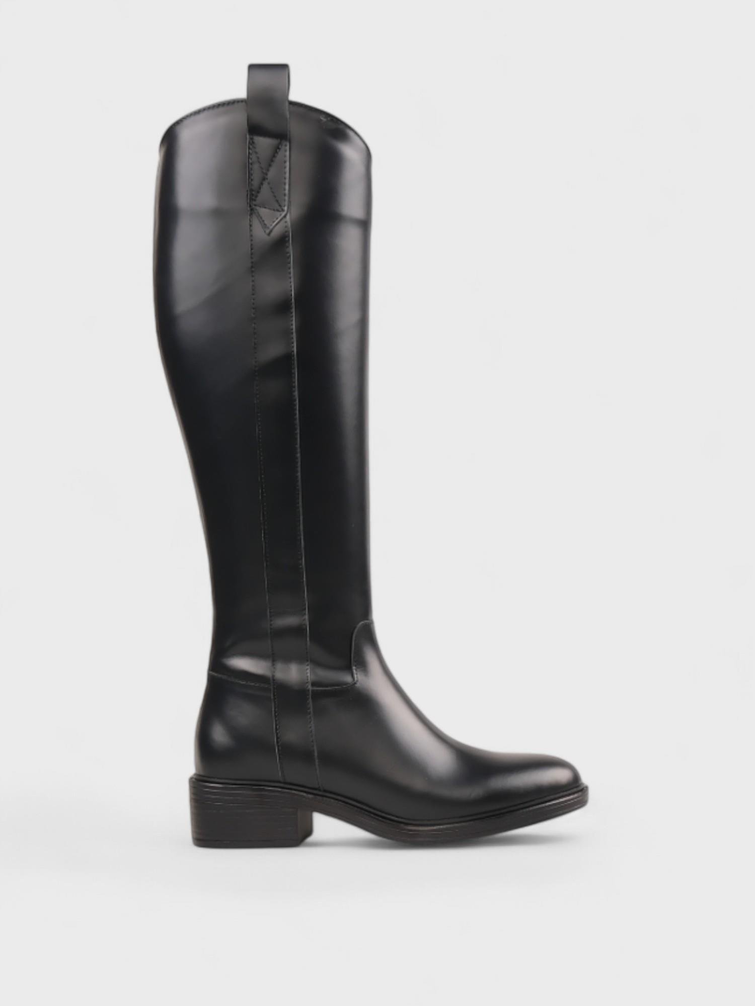 6637-25 Kadın Çizme