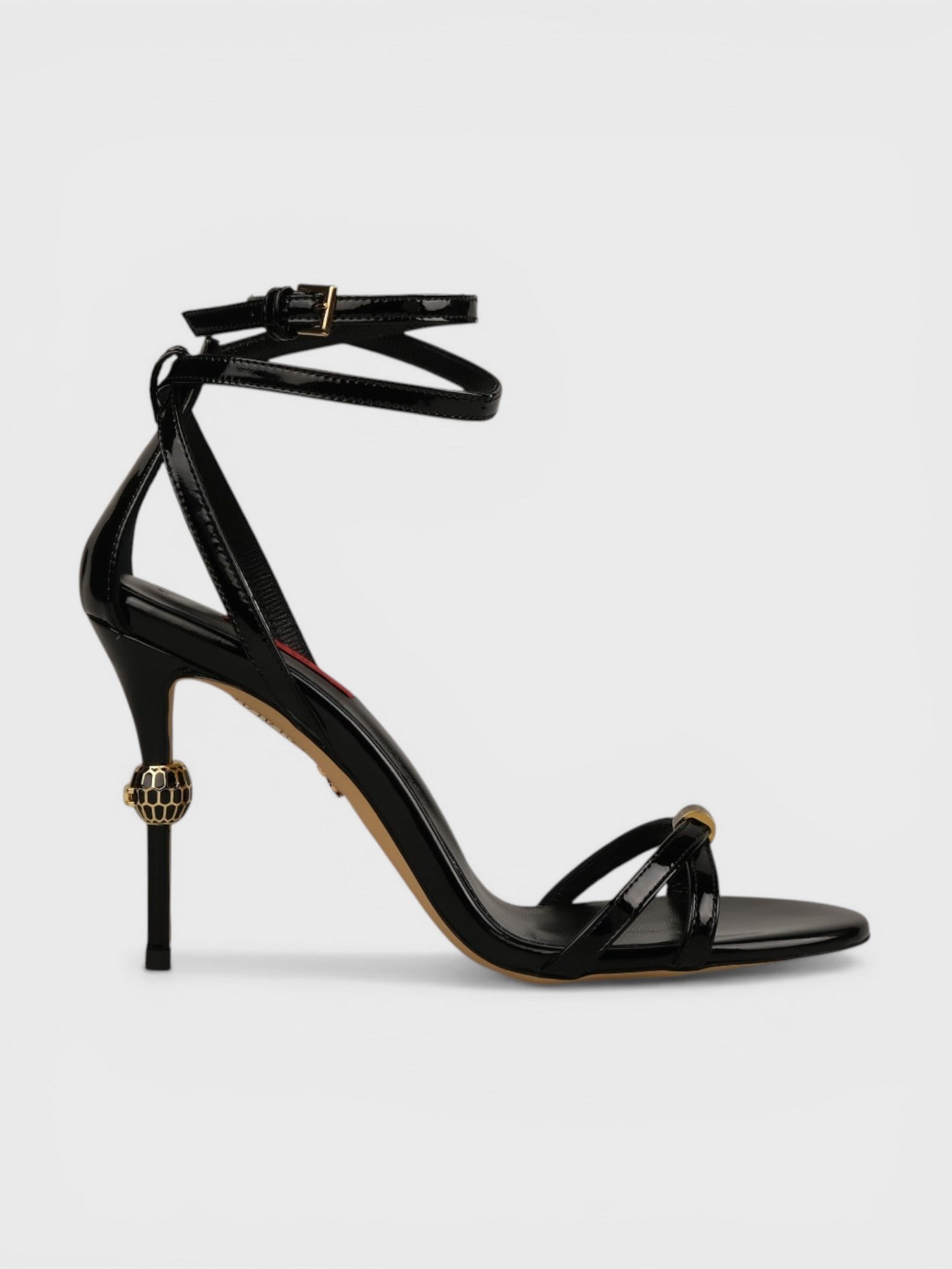 8810 Kadın Topuklu Ayakkabı