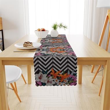 Siyah Beyaz Zigzag Zambak Desenli Turuncu Mürdüm Dijital Baskılı Petek Dokuma Runner 40x140 