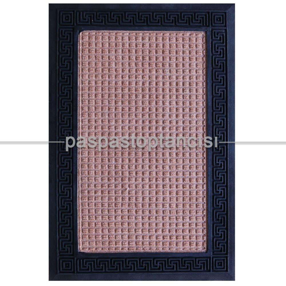 Lastik Kenarlı Bej Halı Paspas