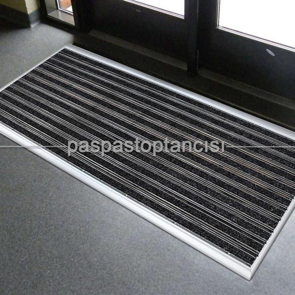 Alüminyum Paspas Bukle Halı Fitilli ve Fırça Sıyırıcılı UM1000F Siyah