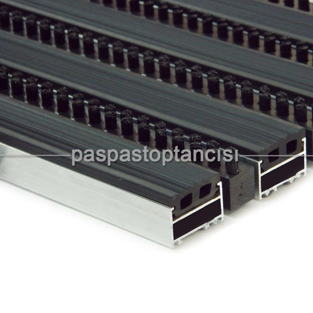 Alüminyum Metal Paspas Lastik Fitilli ve İnce Fırçalı Siyah