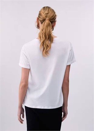 Cep Detaylı T-shirt