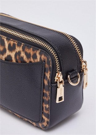 Leopar Desenli Askılı Çanta