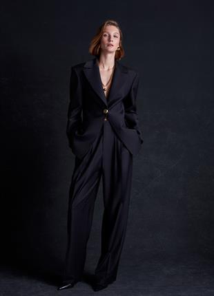 Yüksek Bel Pileli Siyah Pantolon