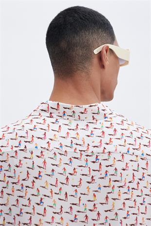 İnsan Figürlü Kısa Kollu Gömlek