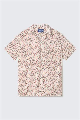 İnsan Figürlü Kısa Kollu Gömlek