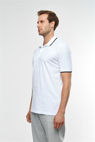 Beyaz Yaka Detaylı Polo Yaka T-shirt
