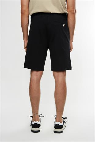 Siyah Düz Kesim Sport Şort