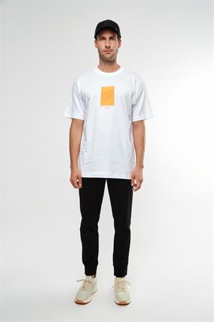 Turuncu Desenli Bisiklet Yaka T-shirt