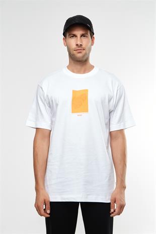 Turuncu Desenli Bisiklet Yaka T-shirt