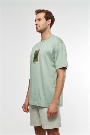 Yeşil Desenli Bisiklet Yaka T-shirt
