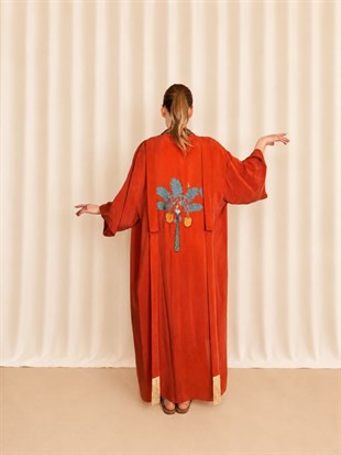 Kırmızı Kimono