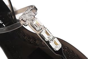 Taş Aksesuarlı Bağlamalı Terlik