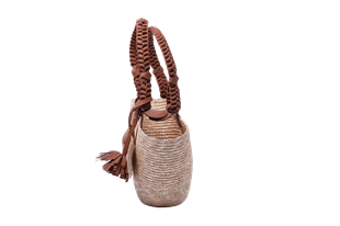Kahverengi Saplı Charm Detaylı Hasır Çanta