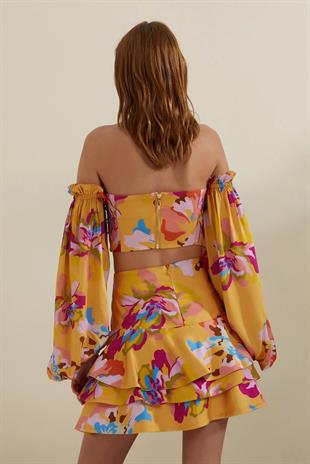 Düğüm Detaylı Renkli Desen Crop Bluz