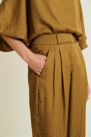 Akışkan Form Pantolon