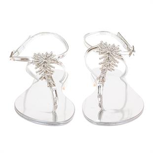 Taş İşlemeli Gümüş Rengi Sandalet