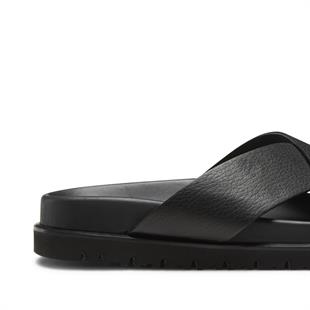 Çapraz Geçişli Erkek Terlik