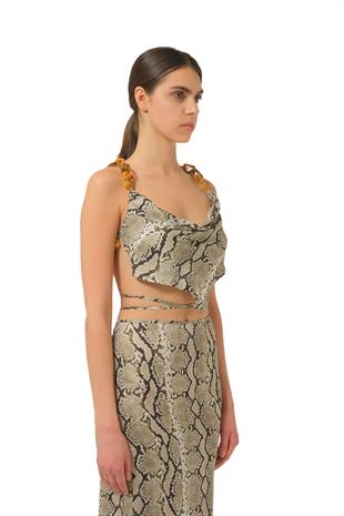 Yılan Derisi Desenli Degaje Yaka Crop Üst