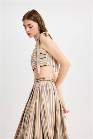 Kahverengi Omuz Bağcıklı Kutnu Crop Top