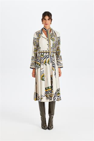 Krem Pileli Uzun İpek Elbise