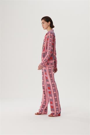 Pembe Desenli İpek Gömlek