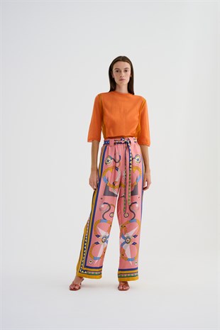 Pembe Desenli Pantolon