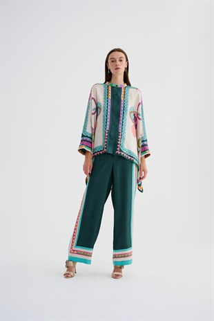 Yeşil Desenli Gömlek