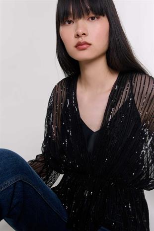 Belden Bağlamalı Payetli Bluz